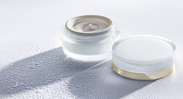 Naturally Derived Hydrating Cream